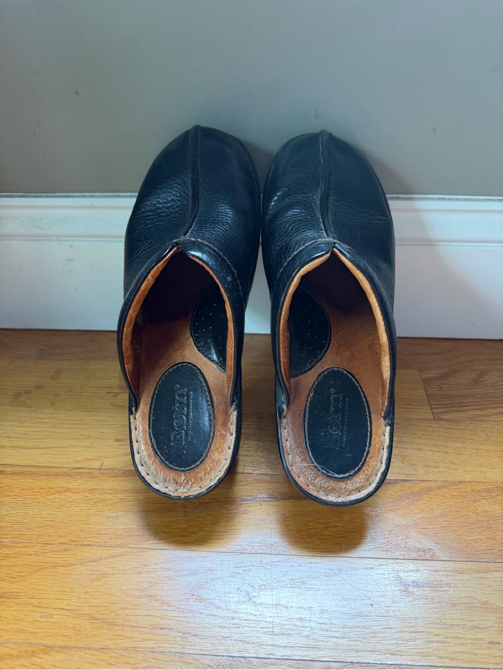Born Black Leather Slip-On Women's Loafers